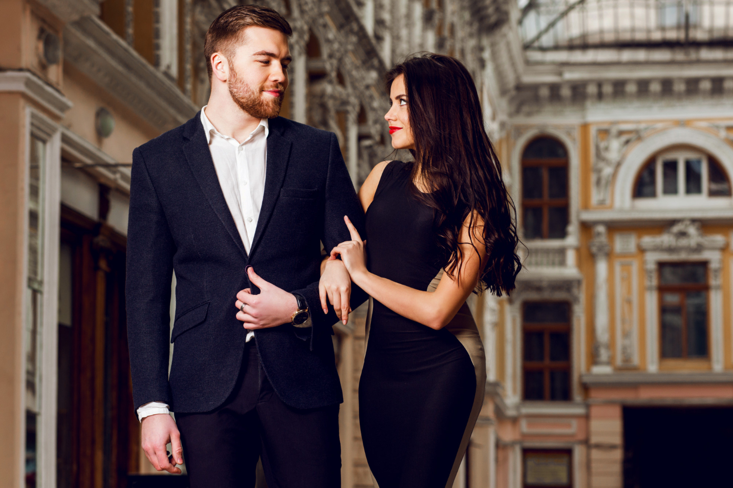 ținută elegantă bărbat femeie stil modern 2026